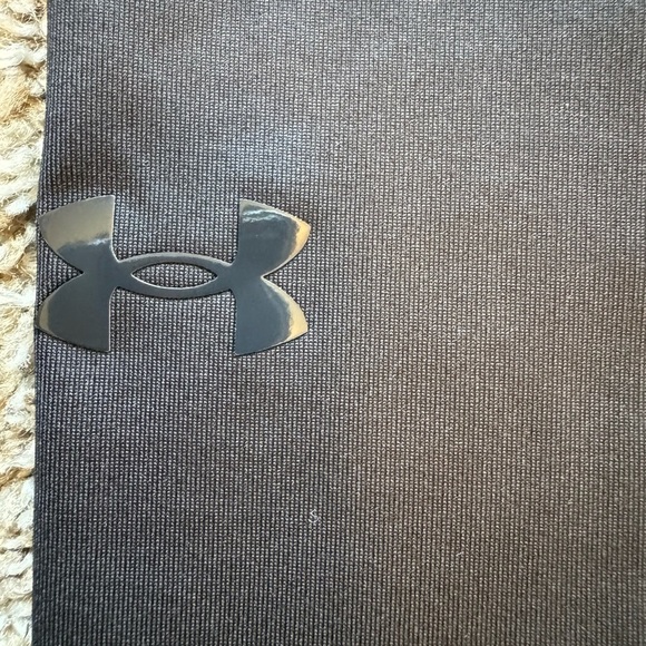 Under Armour compression coldgear leggings black with pink stipe Medium - Picture 4 of 9